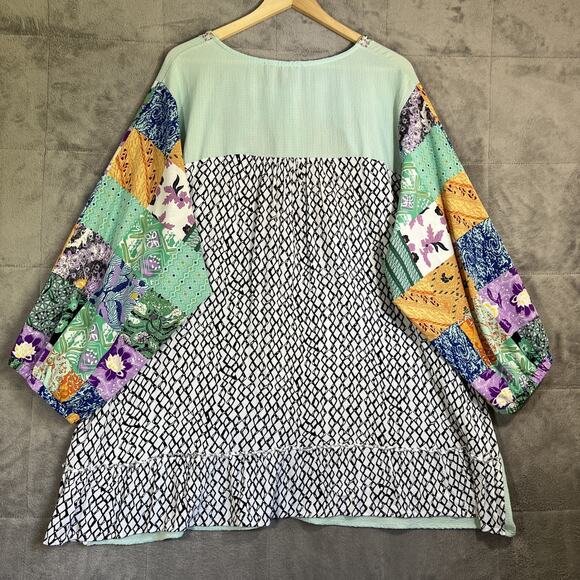 Calessa Tunic Top 3X Green Embroidered 3/4 Sleeve Mixed Media Flowy Patchwork - Picture 6 of 11